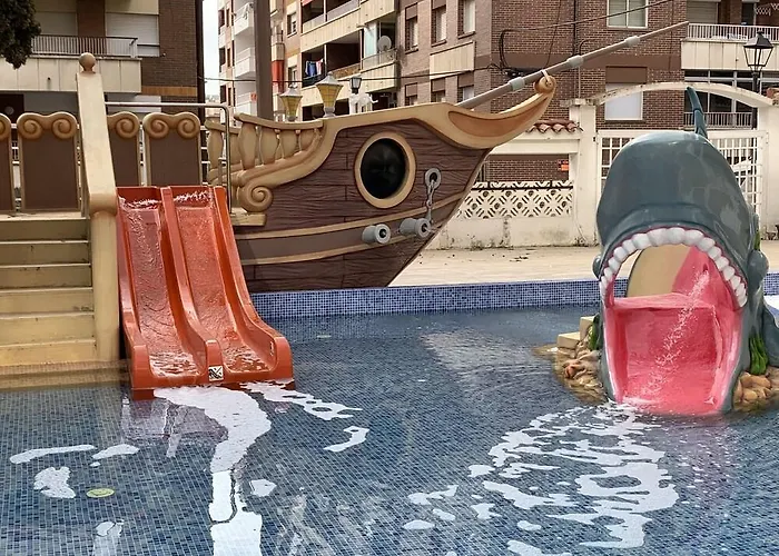 Bon Repos فندق 3*